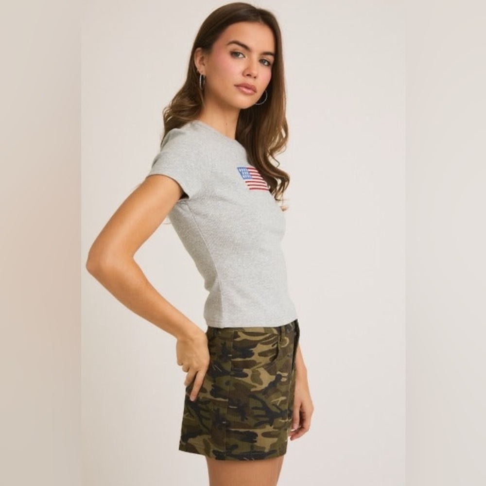Embroidered American Flag Ribbed Baby Tee - Le Lis - Picture 6 of 6